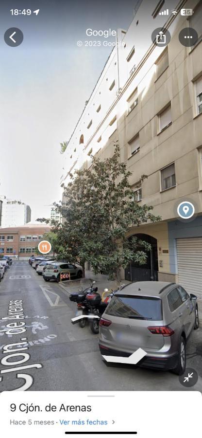 Apartamento Con Encanto Y Parking Privado Y Gratuito Granada Luaran gambar